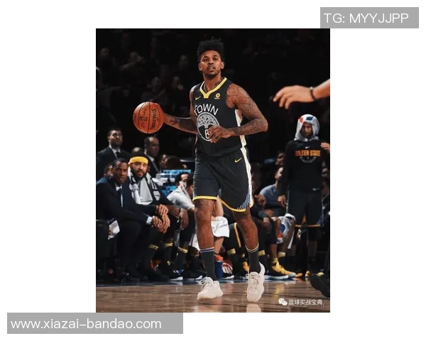 NBA球员赛季球鞋消耗揭秘篮网球员亲自分享使用心得